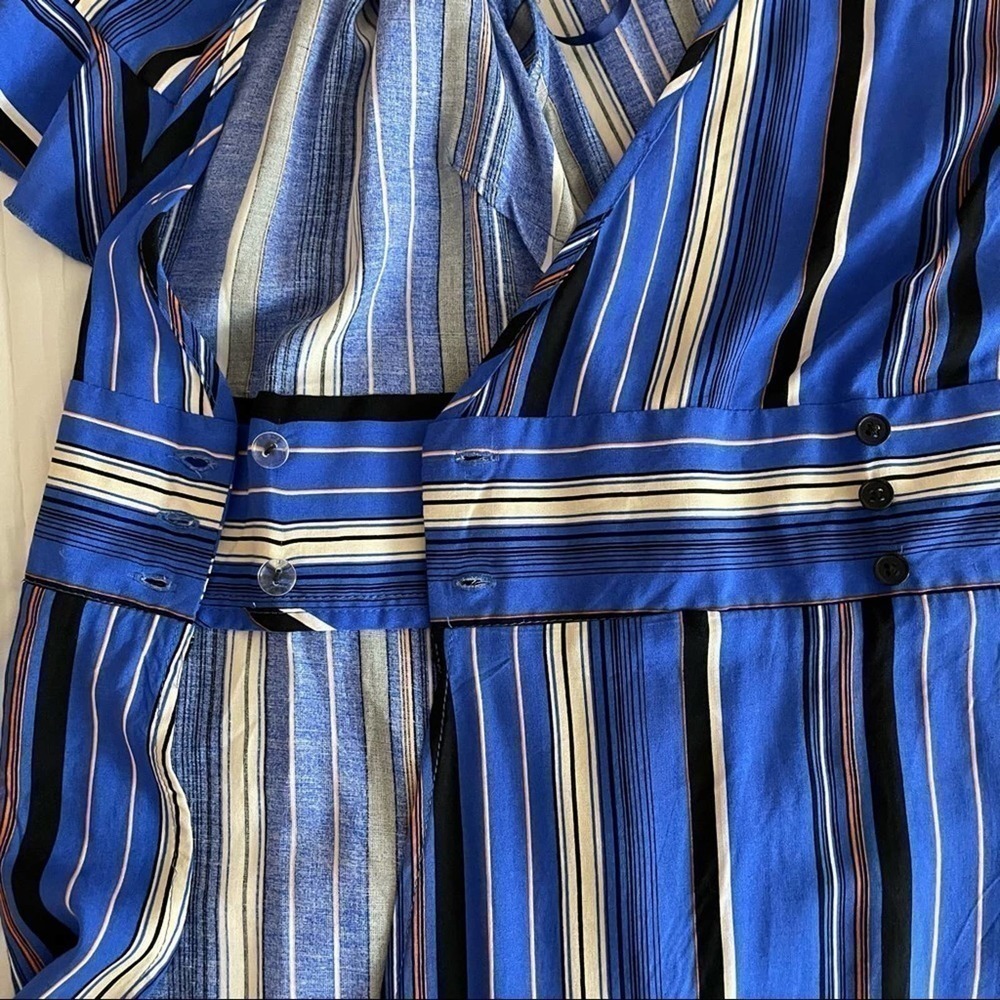 Band of Gypsies Blue Striped Ruffle Wrap Dress Size Medium - Picture 5 of 13